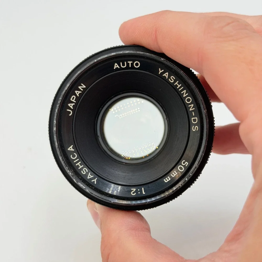 Yashica Auto Yashinon-DS 50mm f/2 M42 Screw Mount Prime Lens Japan Vintage